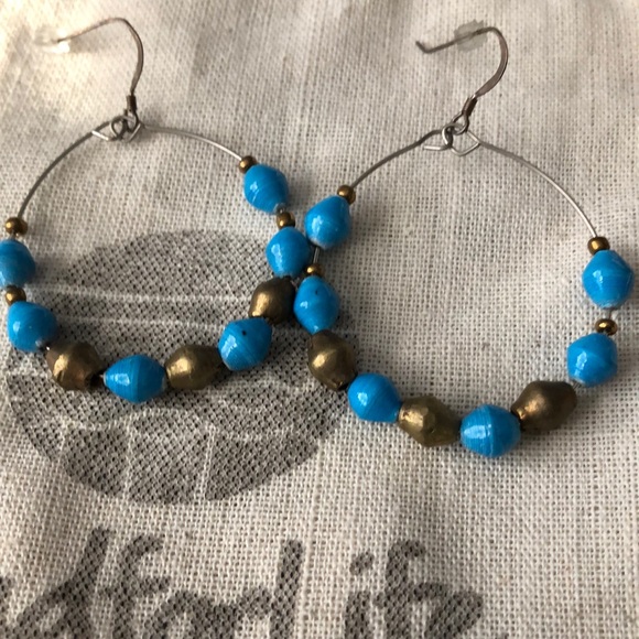 Bead for Life East African Gold Hoop Earrings - Picture 6 of 6